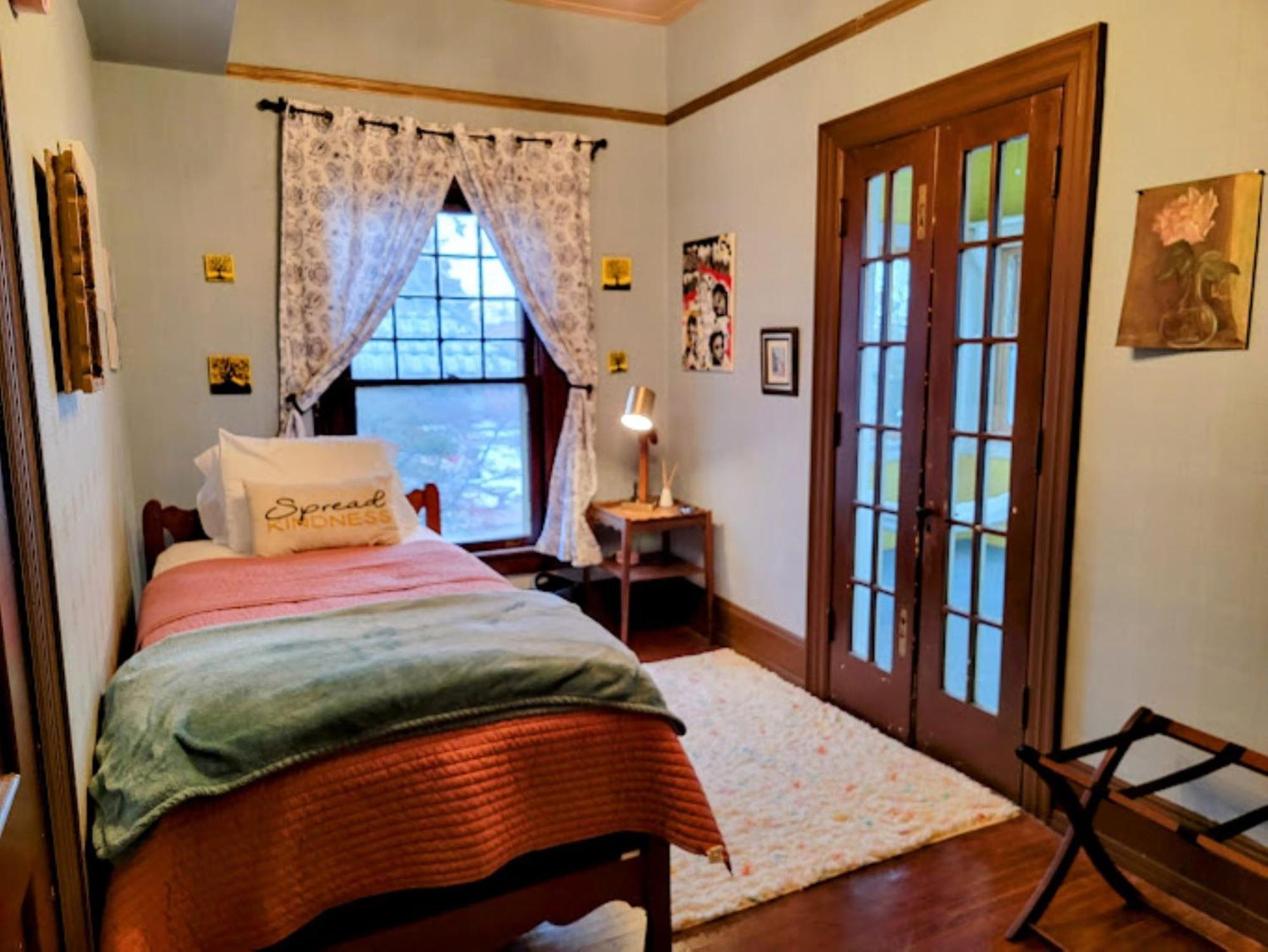 The Kings Throne Inn And Guest House Toledo Esterno foto